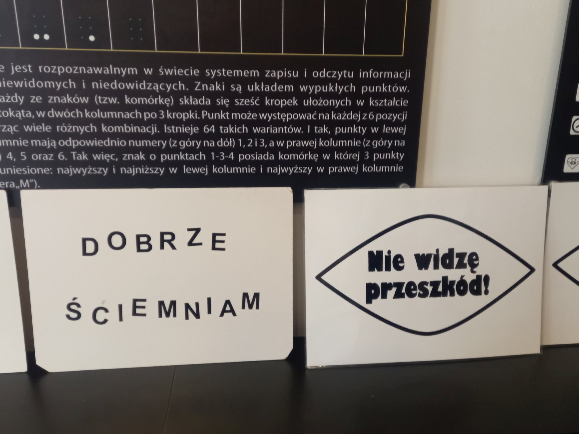 dobrze ściemniam, nie widzę przeszkód!